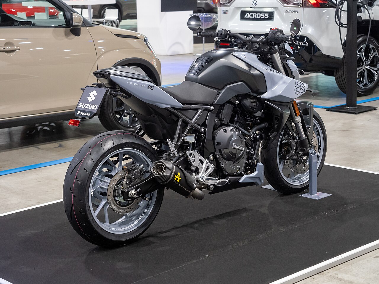 Suzuki GSX-8S motorcycle